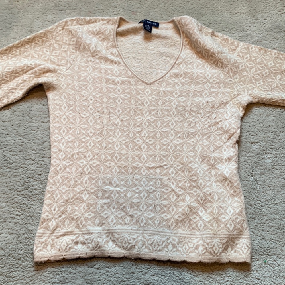 Ann Taylor light brown sweater. 57% wool, 31% nylon and 12% rabbit hair.